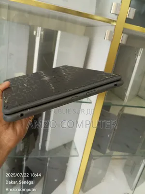 Ordinateur portable Dell Latitude 3189 8GB Intel Core 2 Duo SSD 128GB