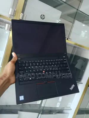 Ordinateur portable Lenovo ThinkPad T490s 32GB Intel Core i7 SSD 512GB