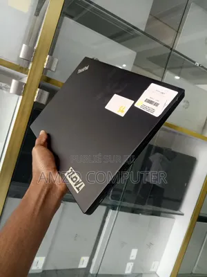 Ordinateur portable Lenovo ThinkPad T490s 32GB Intel Core i7 SSD 512GB