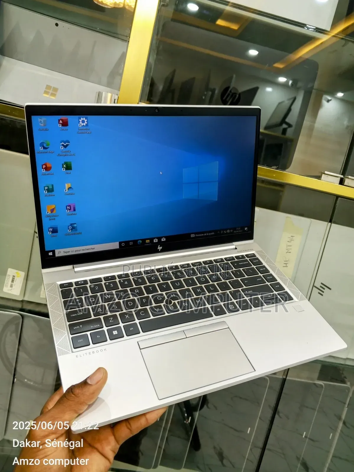 Ordinateur portable HP MT44 8GB AMD Ryzen 3 SSD 256GB