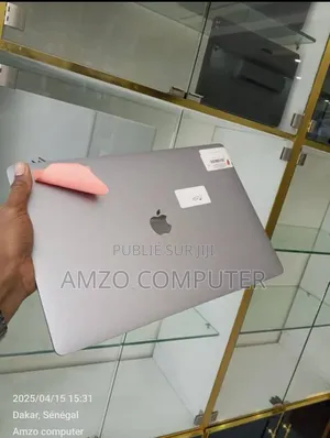 Ordinateur portable Apple MacBook Pro 2019 16GB Intel Core i9 SSD 1T