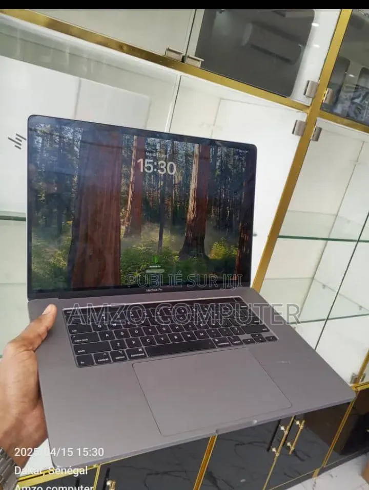 Ordinateur portable Apple MacBook Pro 2019 16GB Intel Core i9 SSD 1T