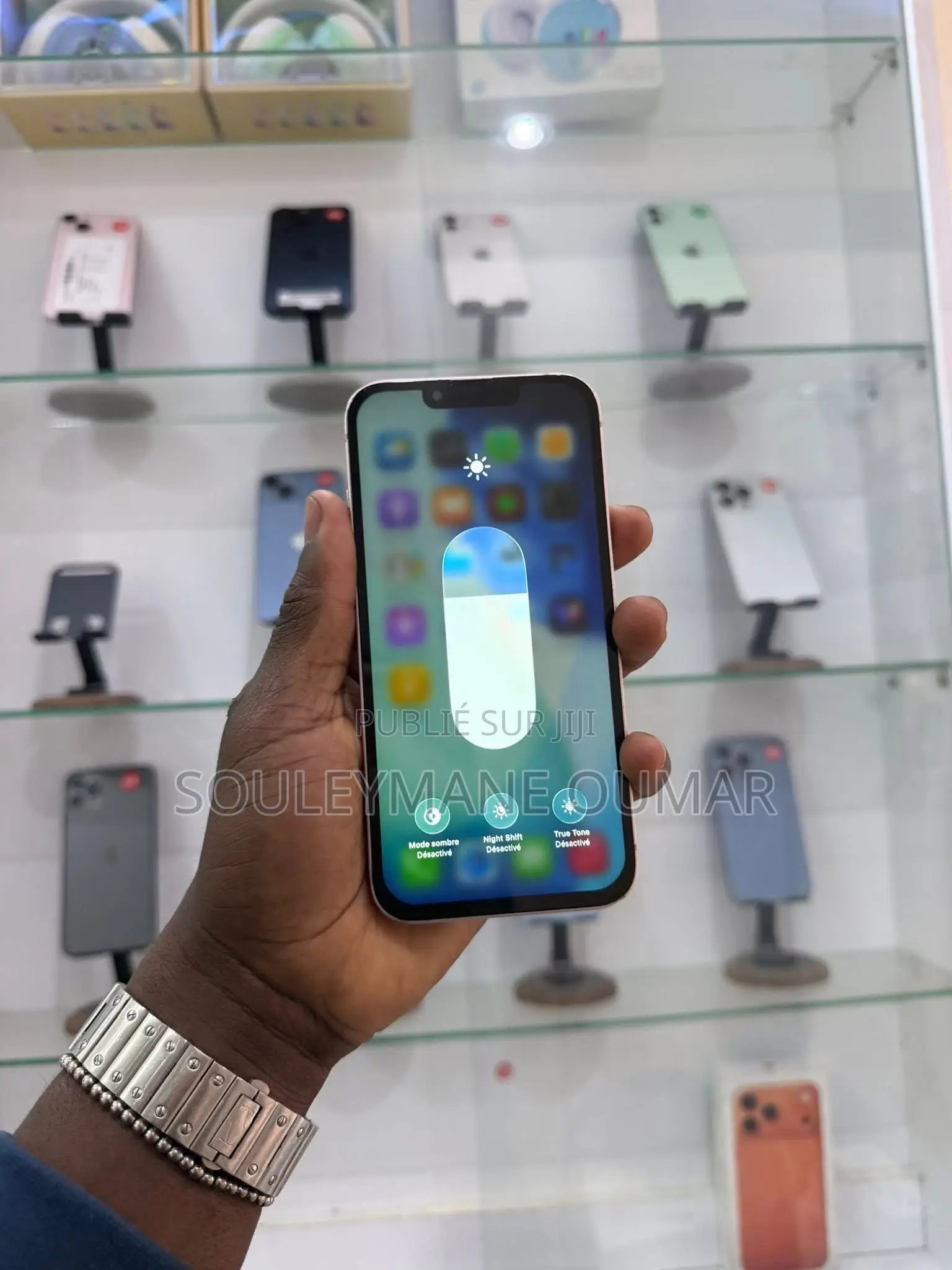 Nouveau Apple iPhone 11 128 GB Noir
