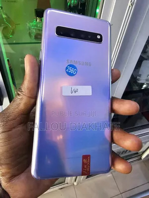Nouveau Samsung Galaxy S10 5G 256 GB Blanc