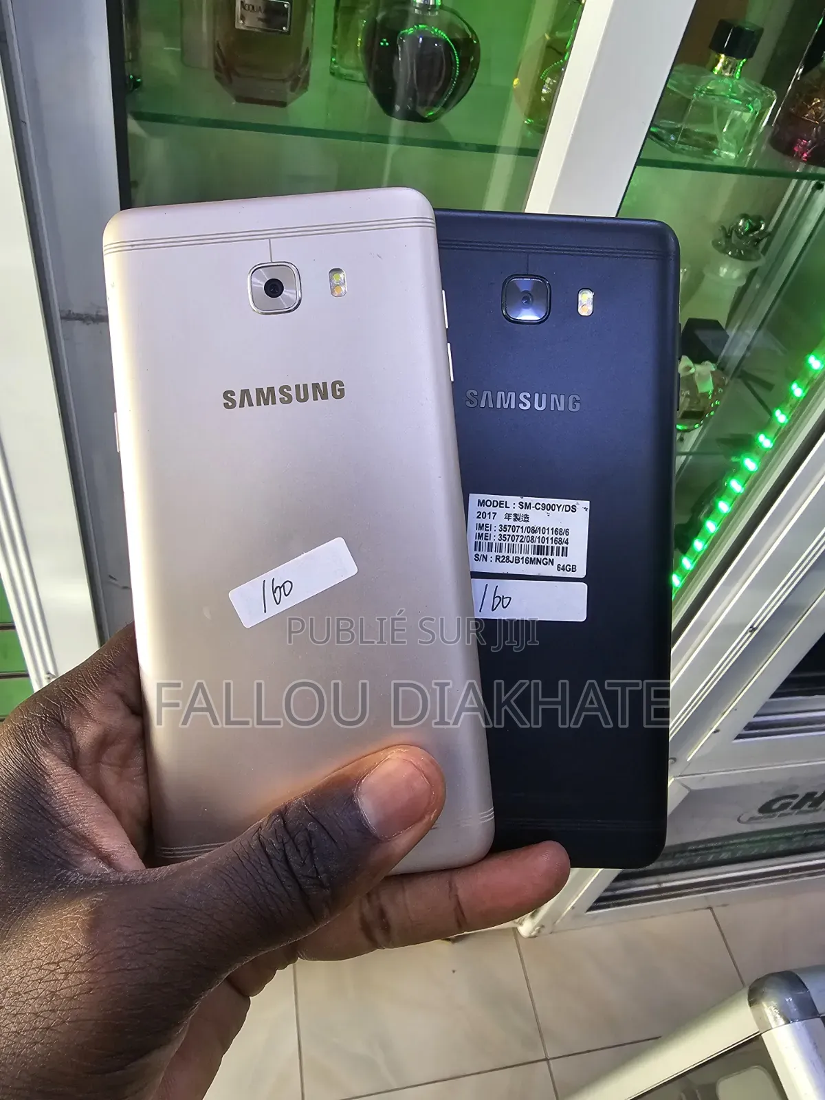 Nouveau Samsung Galaxy C7 Pro 64 GB Doré