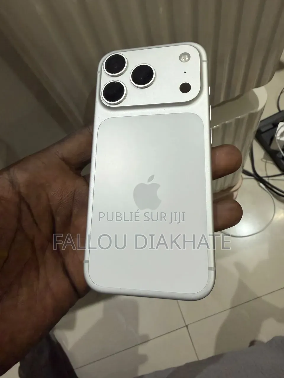 Nouveau Apple iPhone 17 Pro Max 512 GB Blanc
