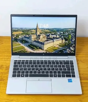Ordinateur portable HP EliteBook 840 G8 16GB Intel Core i5 SSD 256GB