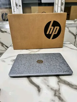 Ordinateur portable HP EliteBook 840 G3 8GB Intel Core i5 SSD 256GB