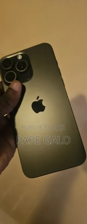 Nouveau Apple iPhone 15 Pro Max 512 GB Bleu