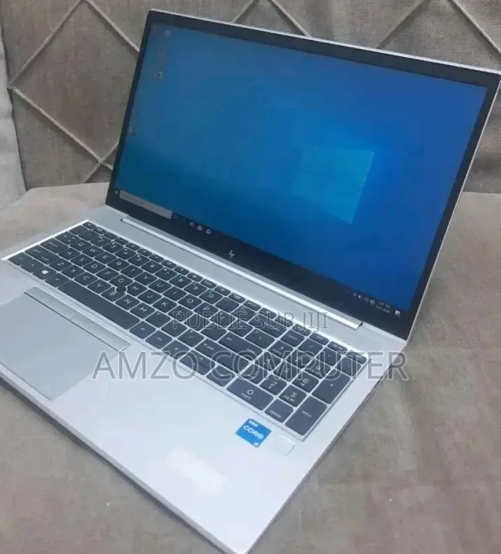 Nouveau HP EliteBook 850 G8 16GB Intel Core i5 SSD 512GB