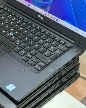 Ordinateur portable Dell Latitude 7490 8GB Intel Core i7 SSD 256GB