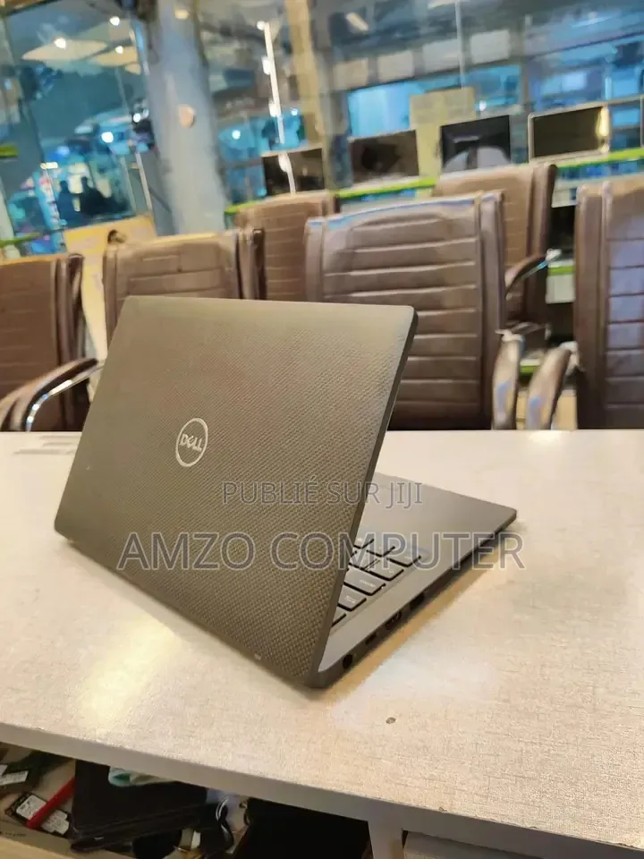 Ordinateur portable Dell Latitude 7400 8GB Intel Core i5 SSD 256GB