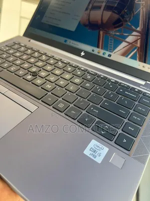Ordinateur portable HP ZBook Firefly G8 8GB Intel Core i5 SSD 256GB