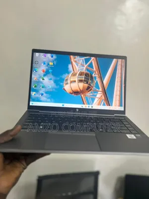 Ordinateur portable HP ZBook Firefly G8 8GB Intel Core i5 SSD 256GB