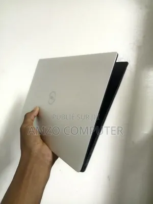 Ordinateur portable Dell XPS 13 9380 8GB Intel Core i5 SSD 256GB