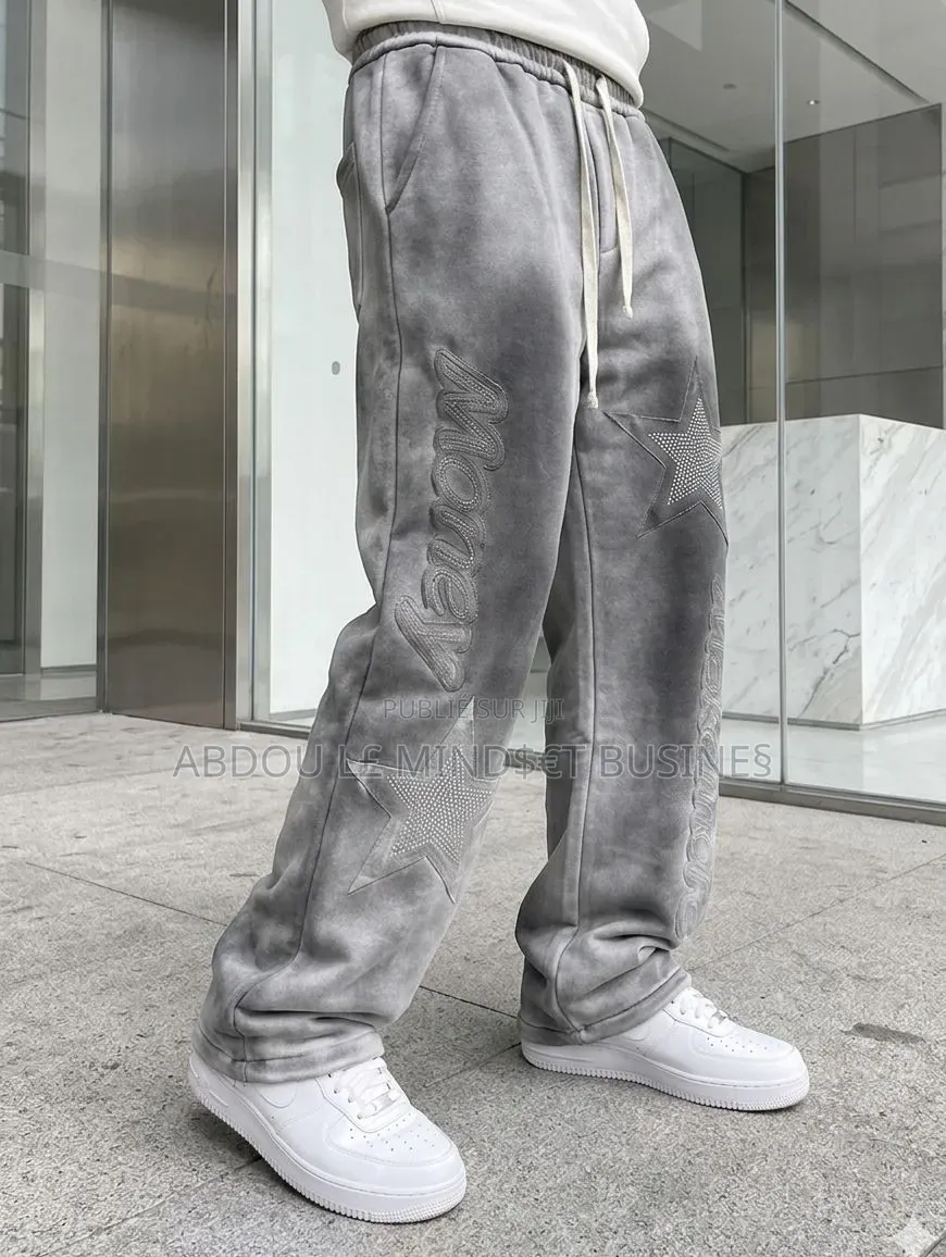 Bas Large Joggers Different Model Disponible