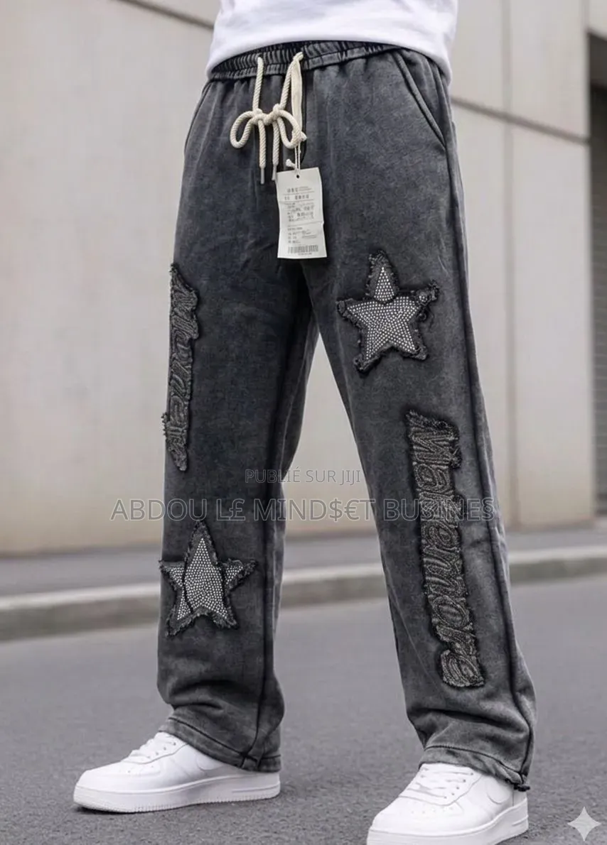 Bas Large Joggers Different Model Disponible