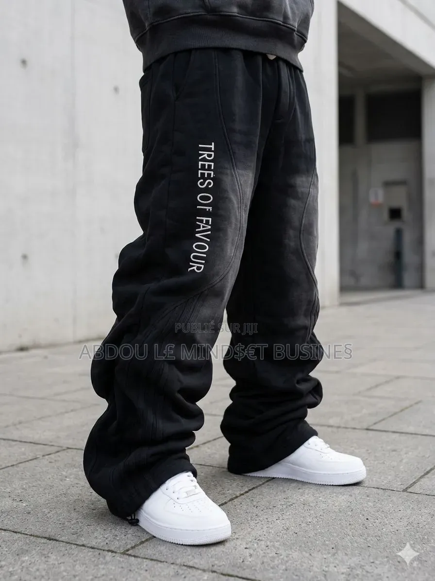 Bas Large Joggers Different Model Disponible