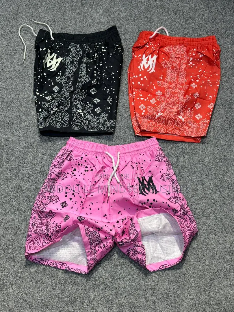 Shorts Toile Amiri, Nike Balenciaga Disponible