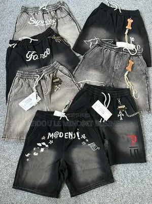 Shorts Jean Unisexe Disponible