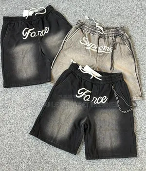 Shorts Jean Unisexe Disponible