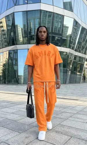 Ensemble Amiri Disponible