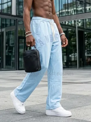Bas Large Amiri Disponible