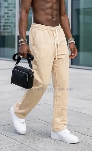 Bas Large Amiri Disponible