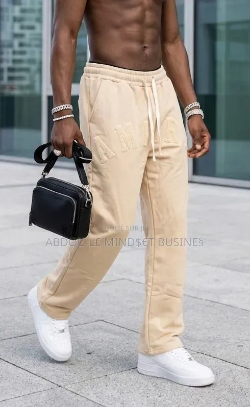 Bas Large Amiri Disponible