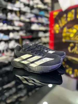 Chaussures Adidas a Tout