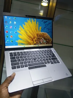 Ordinateur portable Dell Latitude 5410 8GB Intel Core i7 SSD 256GB