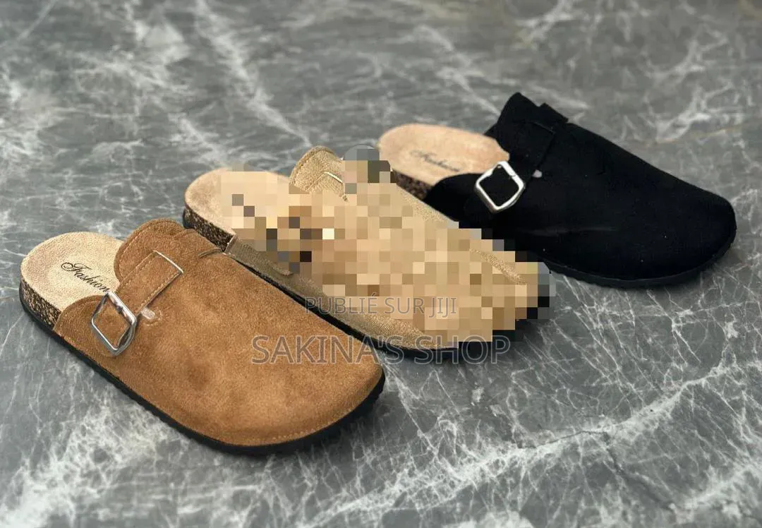 Mules Élégantes en Suédine Avec Boucle Ajustable