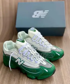 New Balance 1000