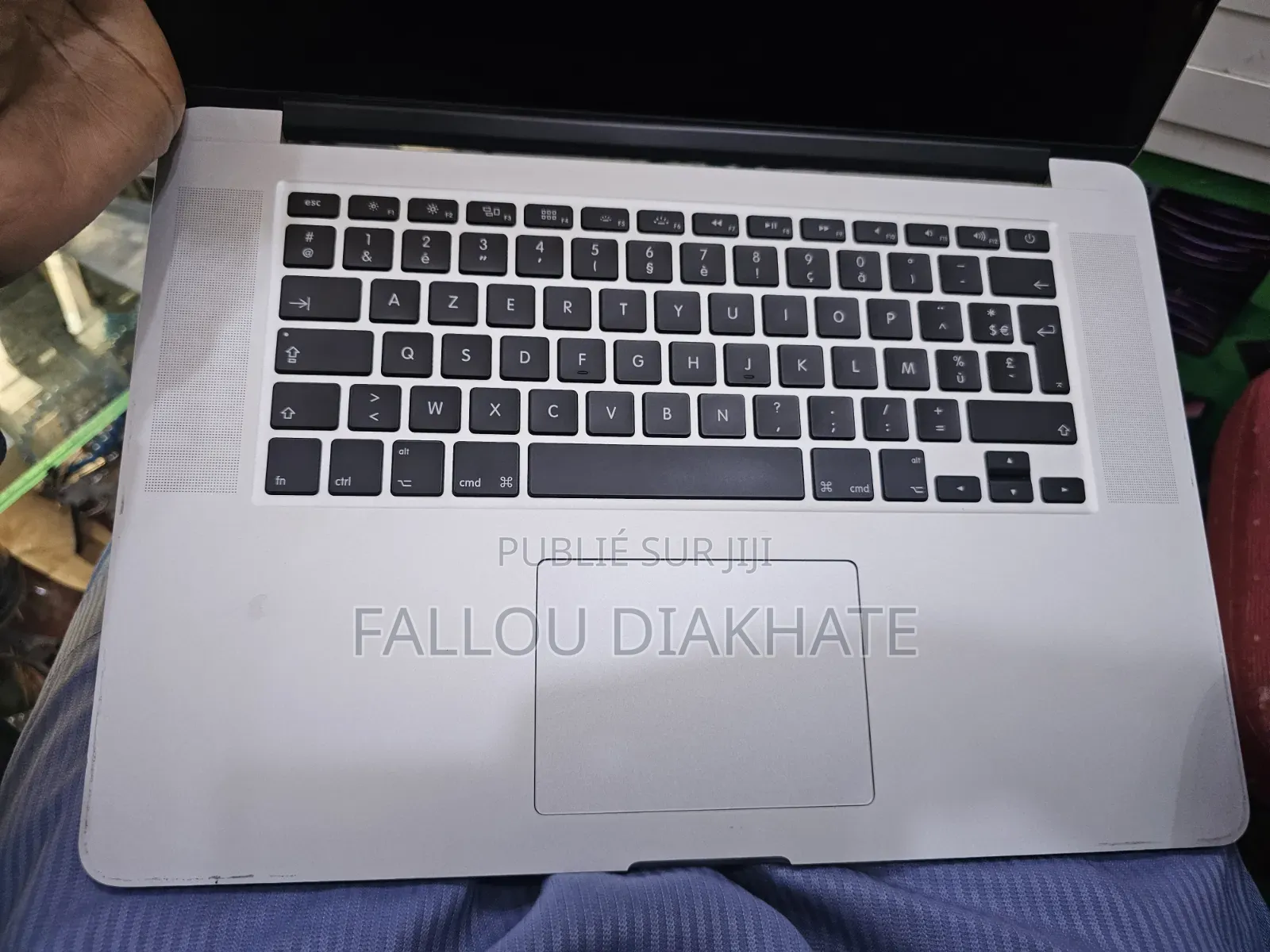 Ordinateur portable Apple MacBook Pro 2015 16GB Intel Core i7 SSD 256GB
