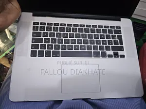 Ordinateur portable Apple MacBook Pro 2015 16GB Intel Core i7 SSD 256GB