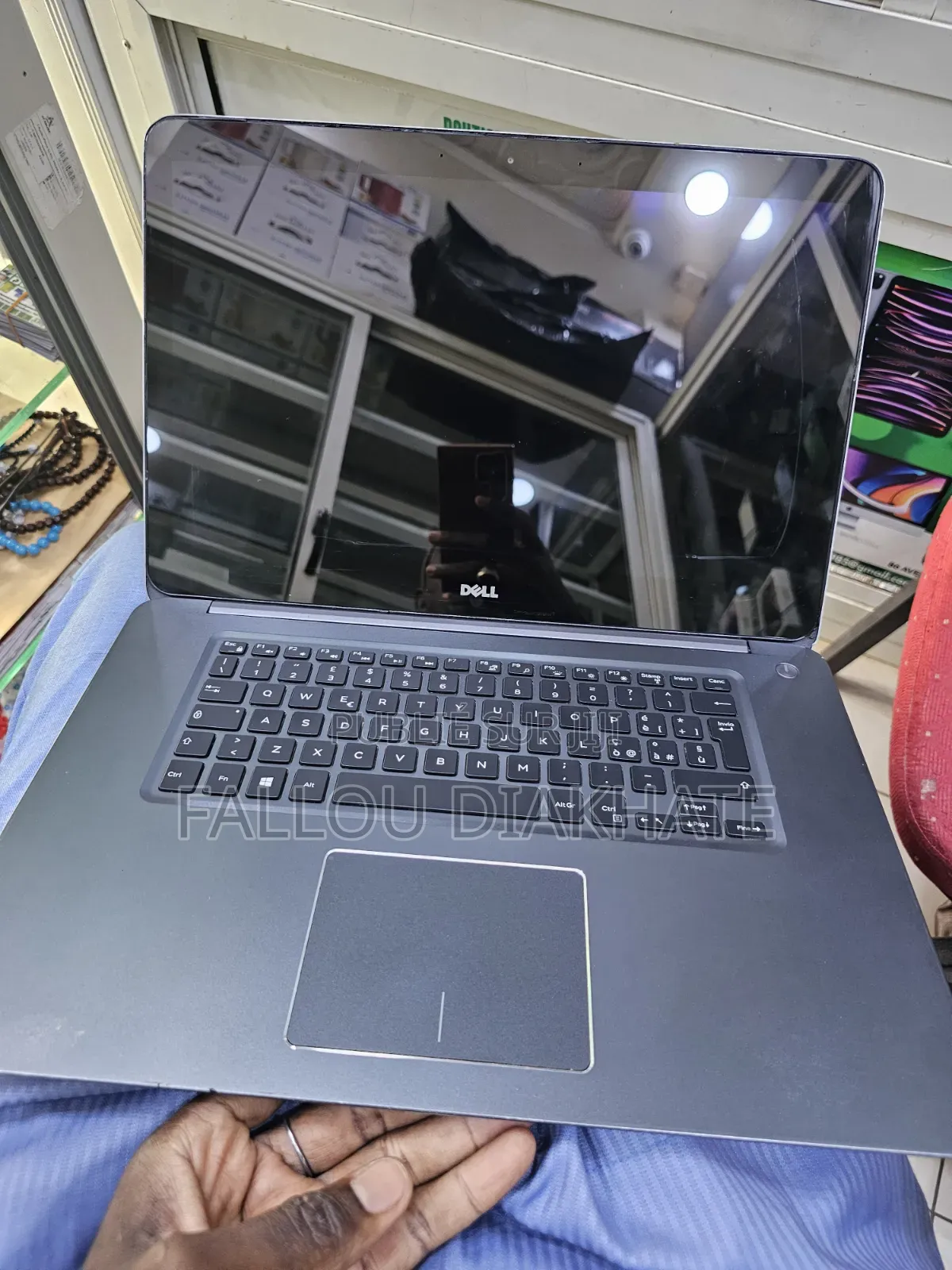 Ordinateur portable Dell Inspiron 15 16GB Intel Core i7 SSD 256GB