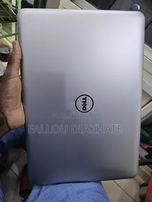Ordinateur portable Dell Inspiron 15 16GB Intel Core i7 SSD 256GB
