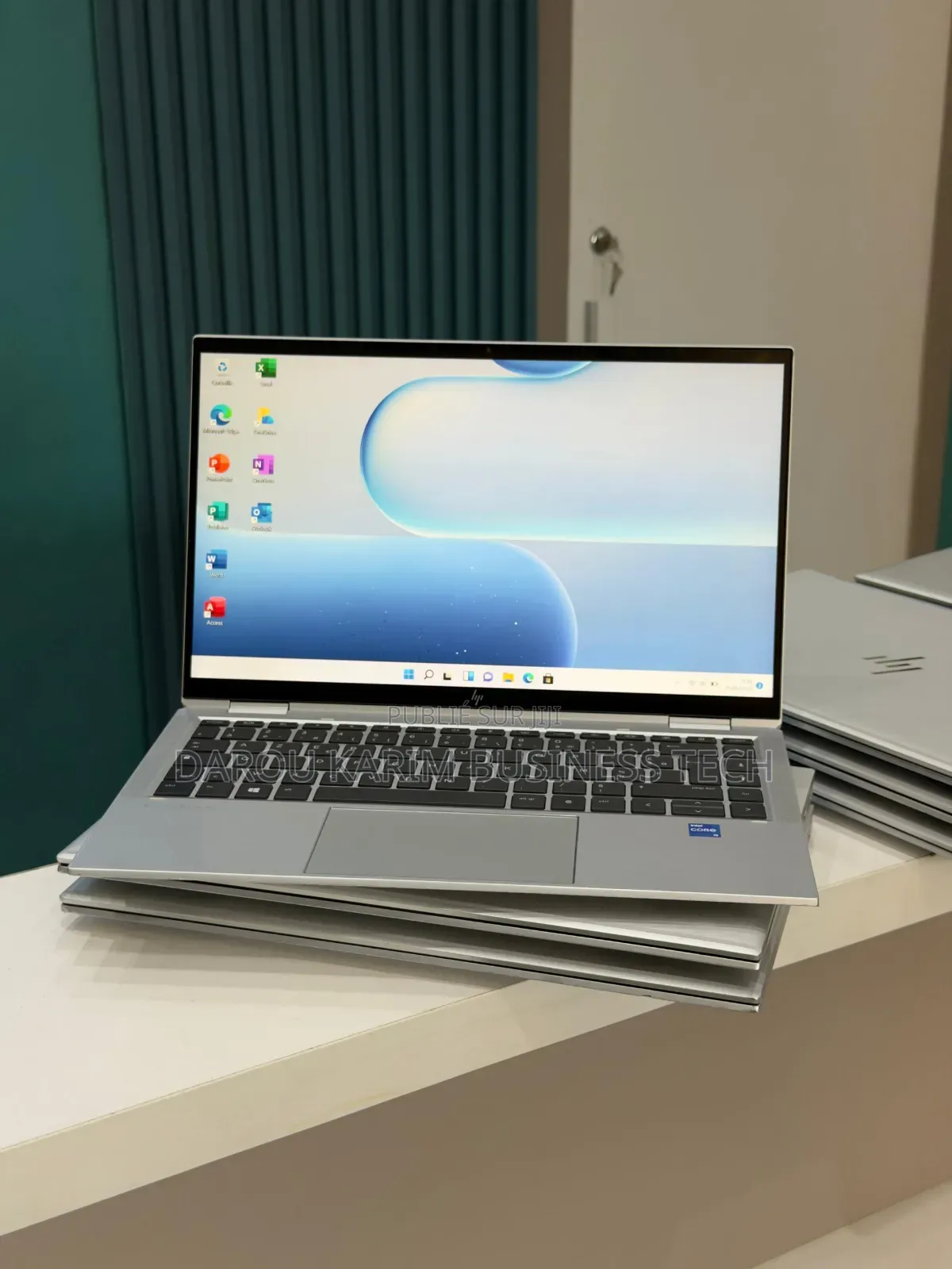 Nouveau HP EliteBook 1040 G8 16GB Intel Core i5 SSD 256GB
