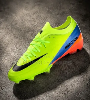 Crampons Nike Mercurial