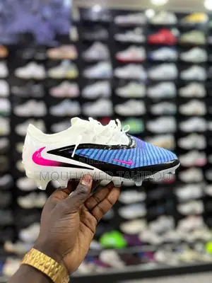 Nike Phantom