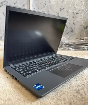 Nouveau Lenovo ThinkPad E14 Gen 4 16GB Intel Core i5 SSD 256GB