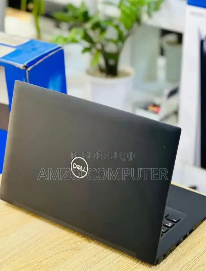 Ordinateur portable Dell Latitude 7490 8GB Intel Core i7 SSD 256GB