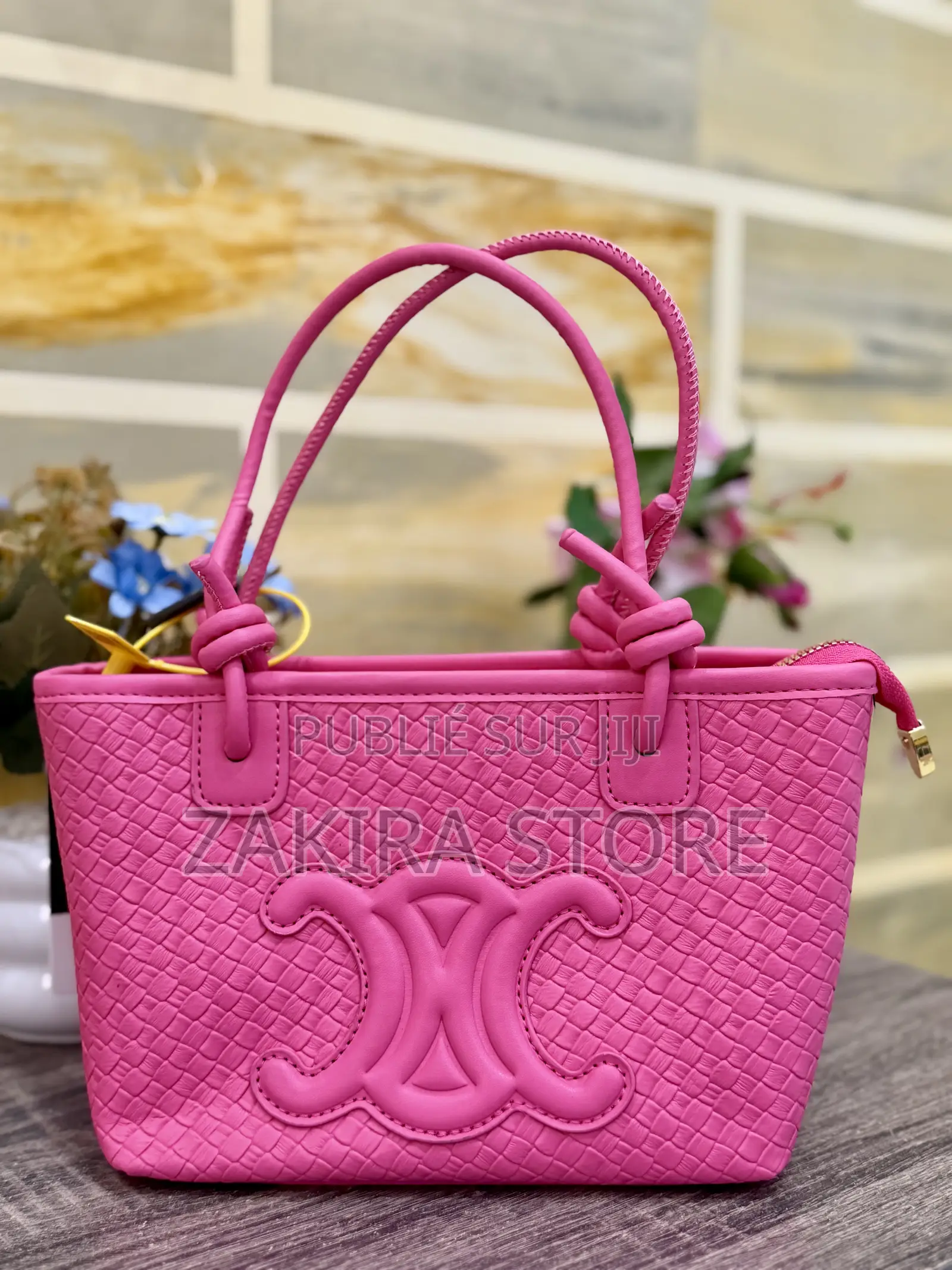 Lady Dior Mini Et Sacs Cabas Tressés.