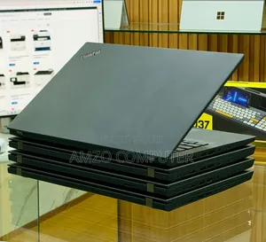 Ordinateur portable Lenovo ThinkPad T490s 16GB Intel Core i7 SSD 256GB
