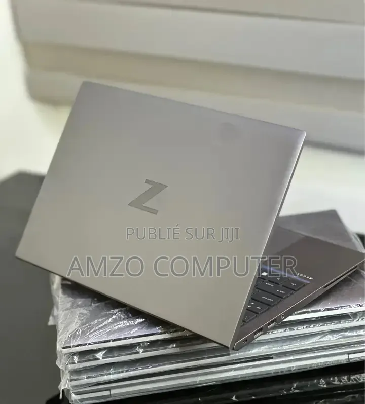 Ordinateur portable HP ZBook Firefly G8 16GB Intel Core i7 SSD 256GB