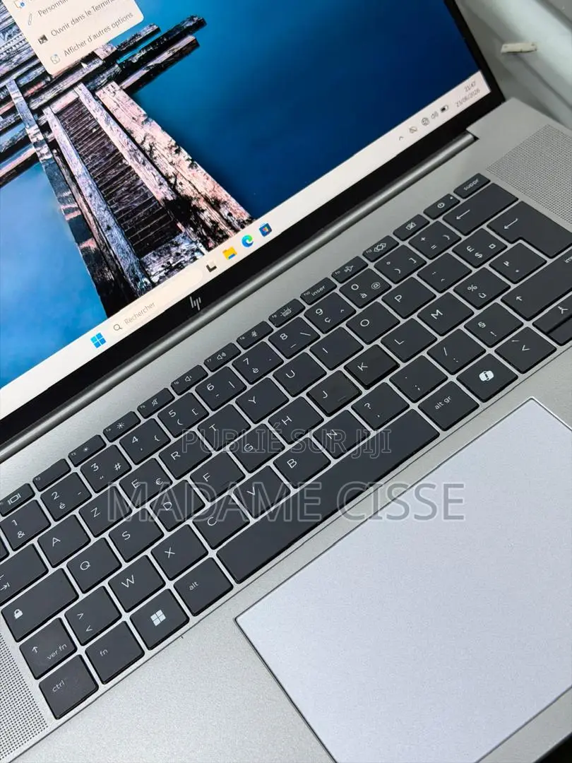 Nouveau HP ZBook Studio 16GB Intel Core Ultra 9 SSD 1T