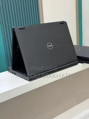 Nouveau Dell Latitude 5289 16GB Intel Core i7 SSD 256GB
