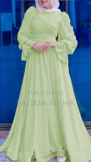 Robe Longue Élégante Pour Femme | Disponible Sur Commande |