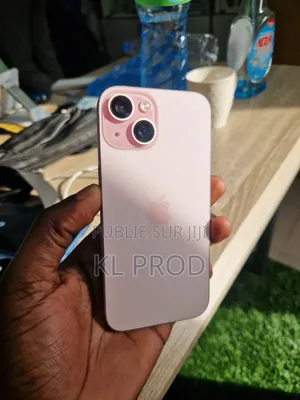Nouveau Apple iPhone 15 128 GB Rose