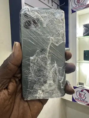Nouveau Apple iPhone 11 Pro 64 GB Vert